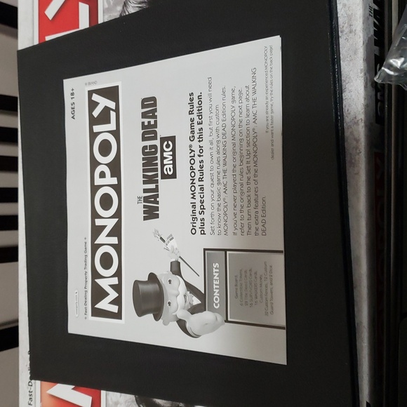 Monopoly AMC Walking Dead (2017) Brand New Open Box Never Used. - Picture 2 of 4